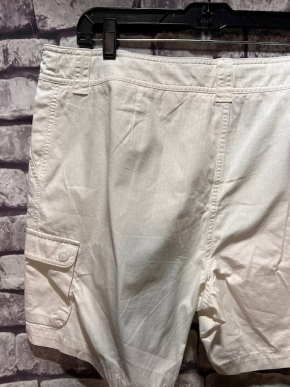 Jones New York NWT White Shorts Size 16 - Picture 5 of 8